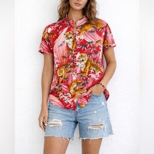 RARE Vintage Hilo Hattie Hawaiian Tiger Wave Pure Silk Short Sleeve Shirt large